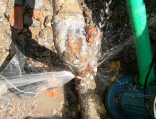 科尔沁左翼后测漏水公司电话